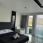 City Center Residentes Ccr Pattaya Y