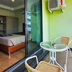 Apartment Smyrna Pattaya