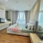 With Waterpark Apartment Pattaya