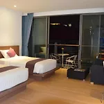 โรงแรม The Scenery