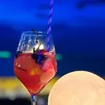 The Globe Hotel, Bar & Restaurant 3* Pattaya