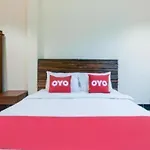 Hotel Oyo 324 Deedan Pattaya