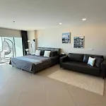 View Talay 7 Seaview อพาร์ทเม้น Pattaya