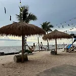 Golden Dragon Beach Resort Pattaya