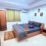 Guest house Lucky Devil Pattaya