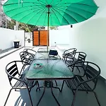 Wonderland Moonstone 4 Bedroom Luxury Pool *