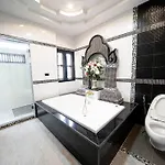 Wonderland Amethyst 5 Bedroom Luxury