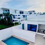 Wonderland Emerald 4 Bedroom Luxury *