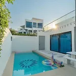 Wonderland Sapphire 8 Bedroom Luxury *