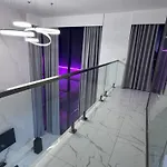 Wonderland Sapphire 8 Bedroom Luxury Holiday home Pattaya