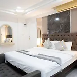 Wonderland Amethyst 5 Bedroom Luxury * Pattaya