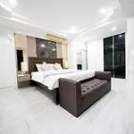 Holiday home Wonderland Amethyst 5 Bedroom Luxury *