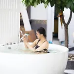 วันหยุดที่บ้าน Wonderland Amethyst 5 Bedroom Luxury *