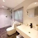 Wonderland Moonstone 4 Bedroom Luxury Pool * Pattaya