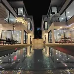 Yishu 8br Pool 한국어 가능 * Pattaya