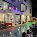 Yishu 8br Pool 한국어 가능 *