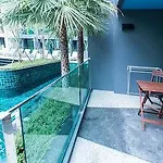 Acqua 2 Hotel 2*