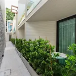 Mila Kohlarn มิ-ลา เกาะล้าน โรงแรม *