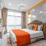 Luxury 3br Private Pool Near Walking Street วิลล่า *