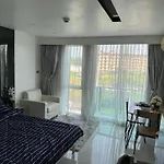 Center * Pattaya