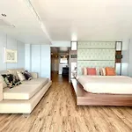 秘狗nova Hotel
