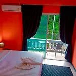 Peter\'S House B01 全新裝修特色公寓