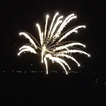 อพาร์ทเม้น Everyday Beachfront Stylish Luxury Jomtien