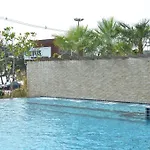 Everyday Beachfront Stylish Luxury Jomtien