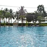 Everyday Beachfront Stylish Luxury Jomtien อพาร์ทเม้น