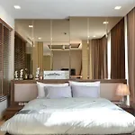 Everyday Beachfront Stylish Luxury Jomtien อพาร์ทเม้น Pattaya
