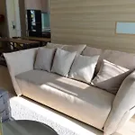 Everyday Beachfront Stylish Luxury Jomtien อพาร์ทเม้น
