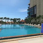 วิวทะเล 6 สวีท อพาร์ตเม้นท์ อพาร์ทเม้น Pattaya