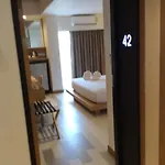 W14 โรงแรม Pattaya