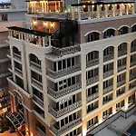 Whitehouse Condotel Pattaya