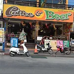 Coffeeandbeer Hostel
