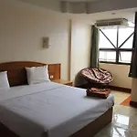โรงแรม P72
