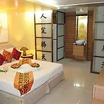Pasadena โรงแรม 2*
