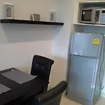 Park Royal 3 Apartment