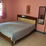 Apartments Pattaya Pratamnak