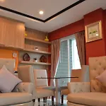 New Nordic โรงแรม 4*