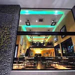 Hotel Le Vernissage 4*