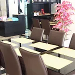 Hotel Land Royal