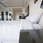 Luxury Seaview Studio In Central Pattaya