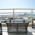 Luxury Seaview Studio In Central Pattaya
