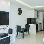 Apartment Wong Amat Tower By Peter Pattaya