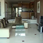 Aparthotel Westbury Pattaya