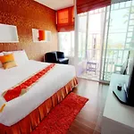 Bed & Breakfast J.p.s.guest House Pattaya