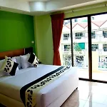 V Style Pattaya North Beach Hostel