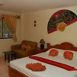 Sirikarn & Luxury โรงแรม