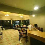 Ploen By Tolani Hotel 2*